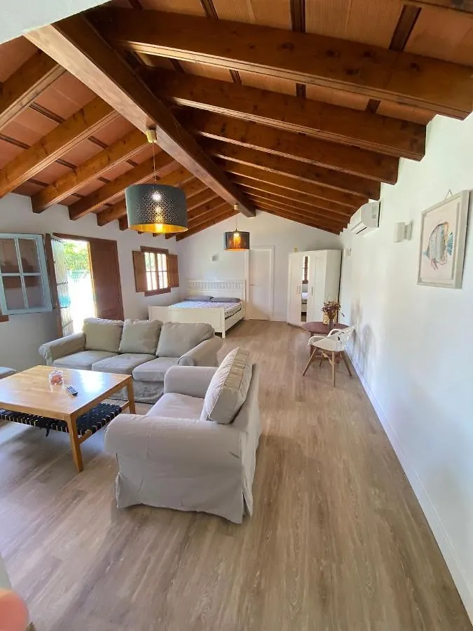 Casa Independiente Con Piscina Y Pista Deportiva Privadas El Puerto de Santa Maria